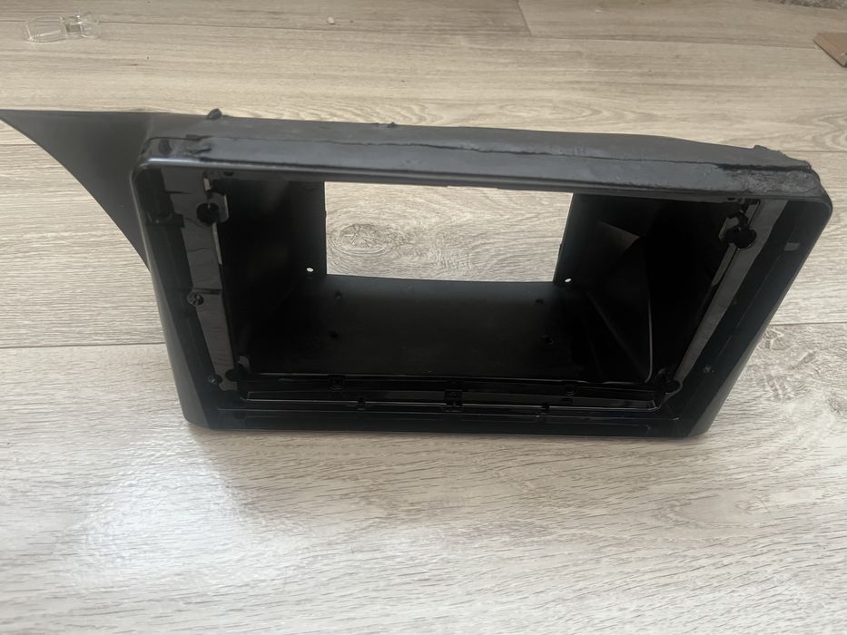 Переходная рамка под андроид 9дюймов приора 2