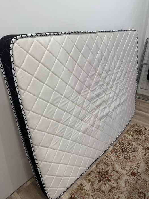 Продам матрас б/у