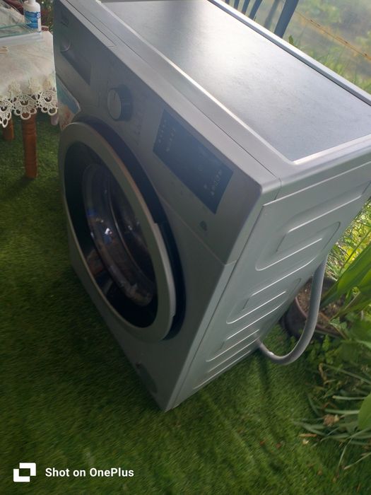 Vând mașină de spălat beko slim și frigider Beko no frost