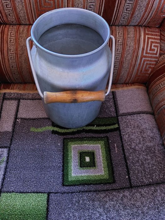 Продам бидон алюминиевый!