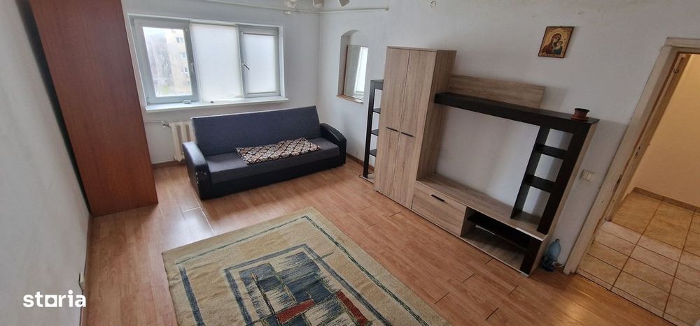 Apartament doua camere decomandate, zona gara.