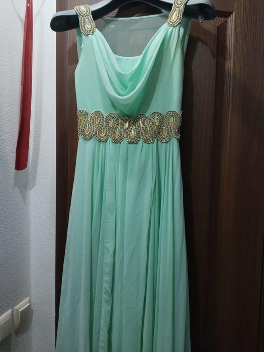 Продам платье длинное