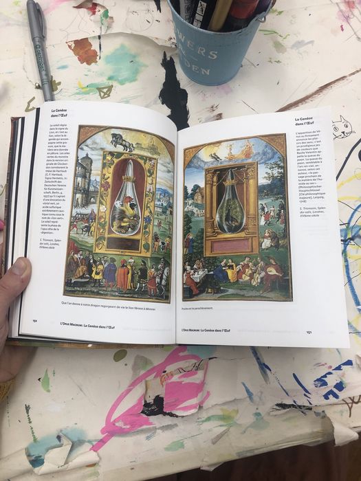 Албум на Taschen Алхимия и мистика в изкуството на френски