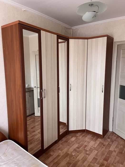Продам спальный гарнитур в отличном состоянии
