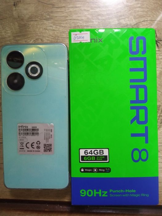 Infinix Smart 8 xotirasi: 6/64 GB