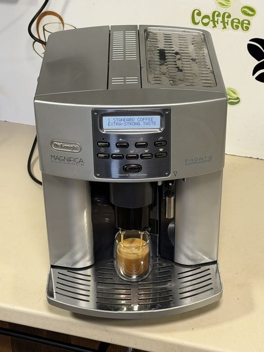 Кафемашина кафе автомат delonghi Elegance с гаранция