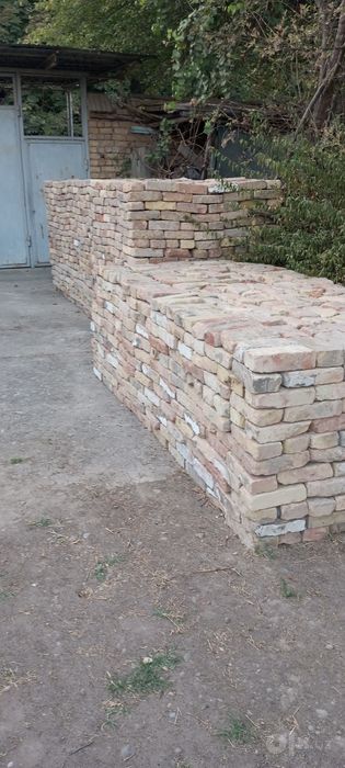 Срочно продаётся кирпич 7 ка