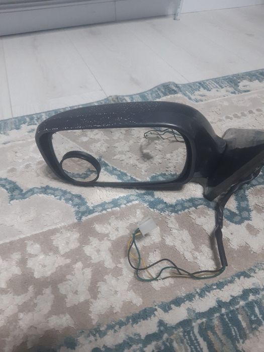 Боковое зеркало камри 20