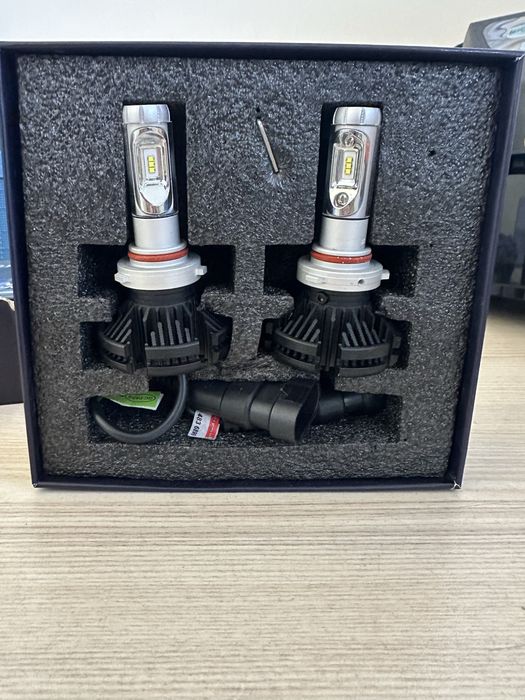 Лед Крушки/LED HB3/9005