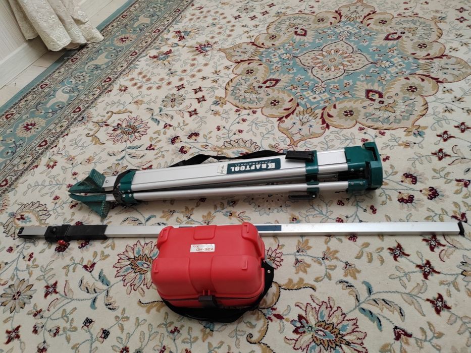 Оптический нивелир Total Toos OH-32A