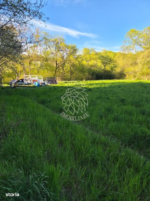 Teren intravilan 534 mp cu utilitati-ideal casa-Zona Valea Ghinzii