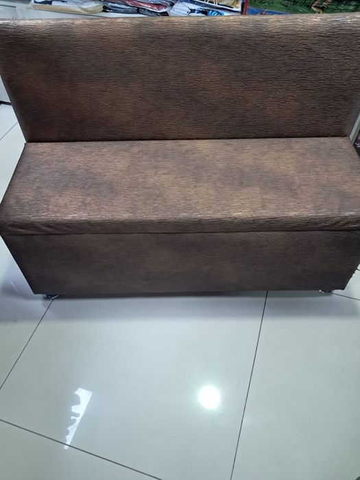 Продам диванчики