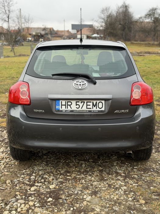 Toyota Auris 2.0