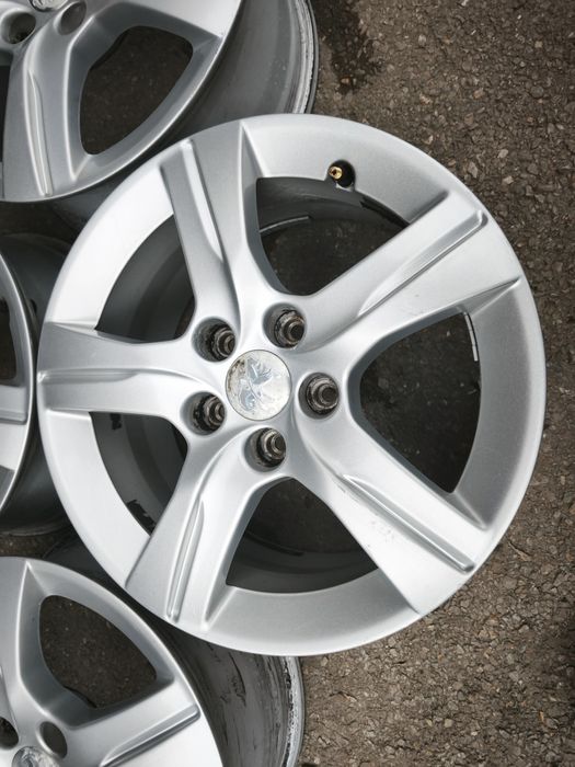 16" оригинални алуминиеви джанти за Peugeot/Citroen.