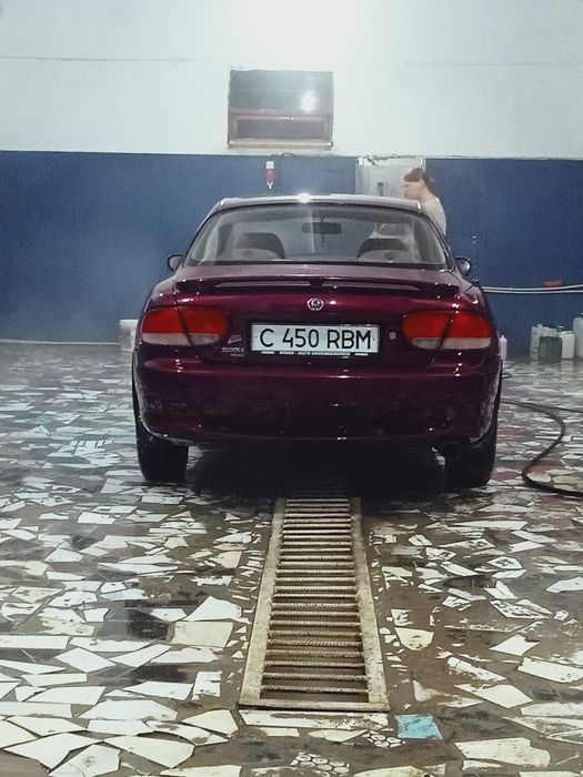 Продам Мазда кседос 6