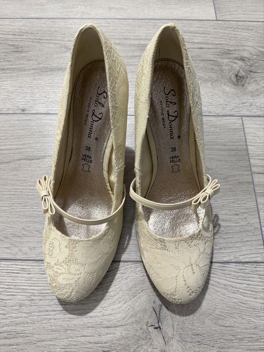 Pantofi dama eleganti marimea 38