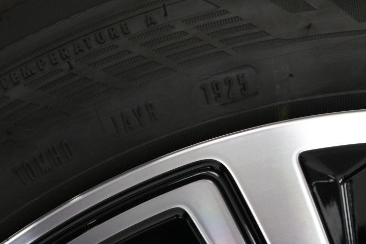 Ауди А5 джанти 18 цола с гуми