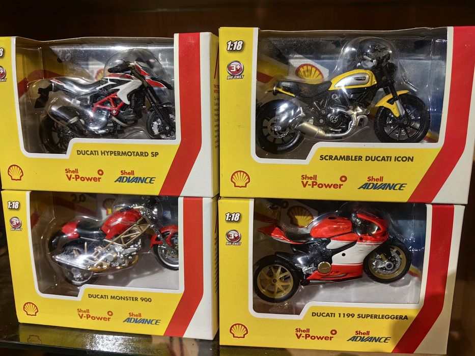 Детски колички и мотори "Shell" Bburago