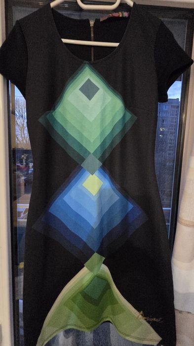 Маркови рокли размер S