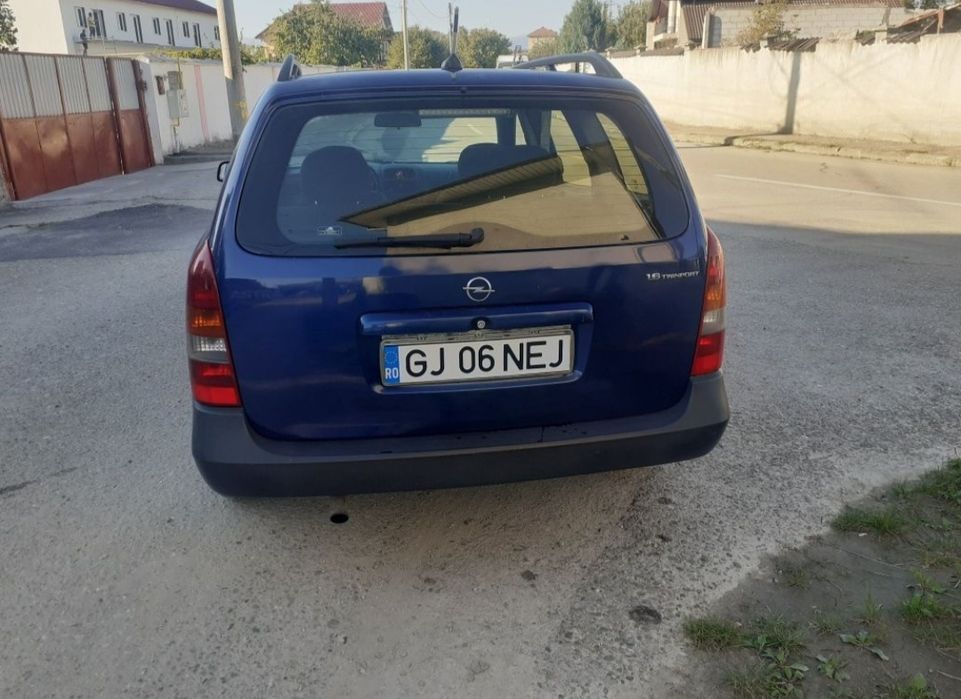 Opel astra break  2004 1.6 benzina