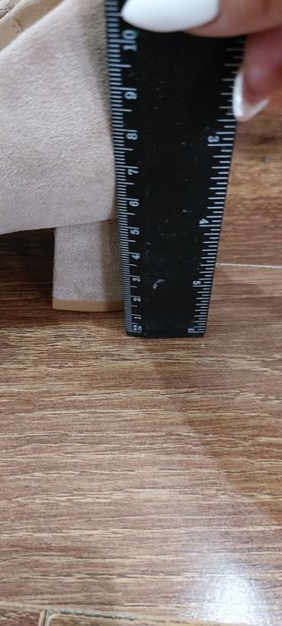 Продаются женские туфли!