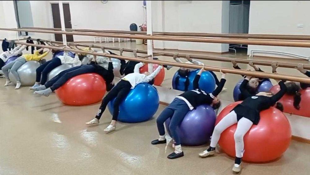 Продаётся полуподвальное нежелое помещение площадь 300 кв.м