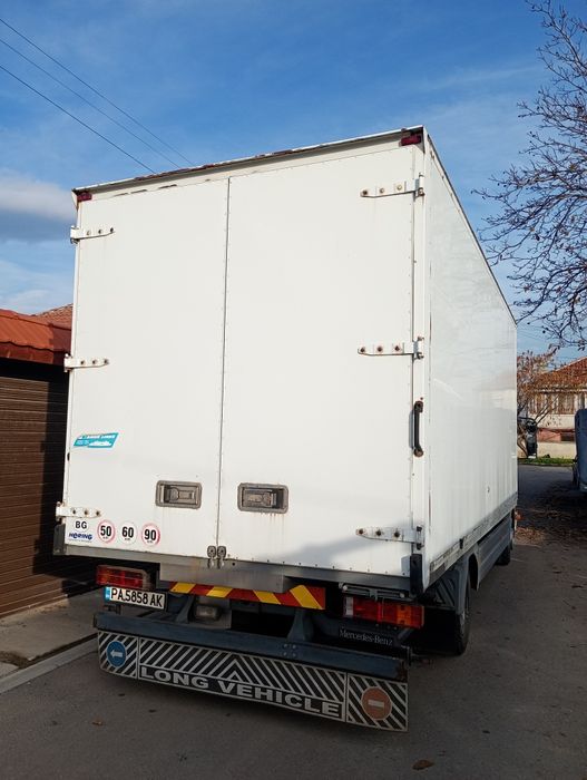 Фургон 6 м. На 2.50м. Свален от Мерцедес Атего