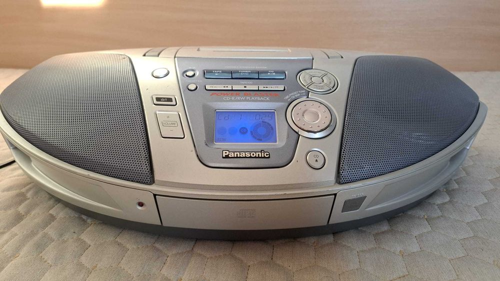 Panasonic RX-ES27 radio casetofon cu cd