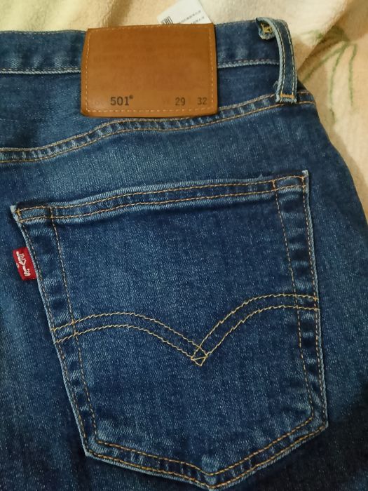 Продается джинсы LEVlS STRSUSS 501 арегенал