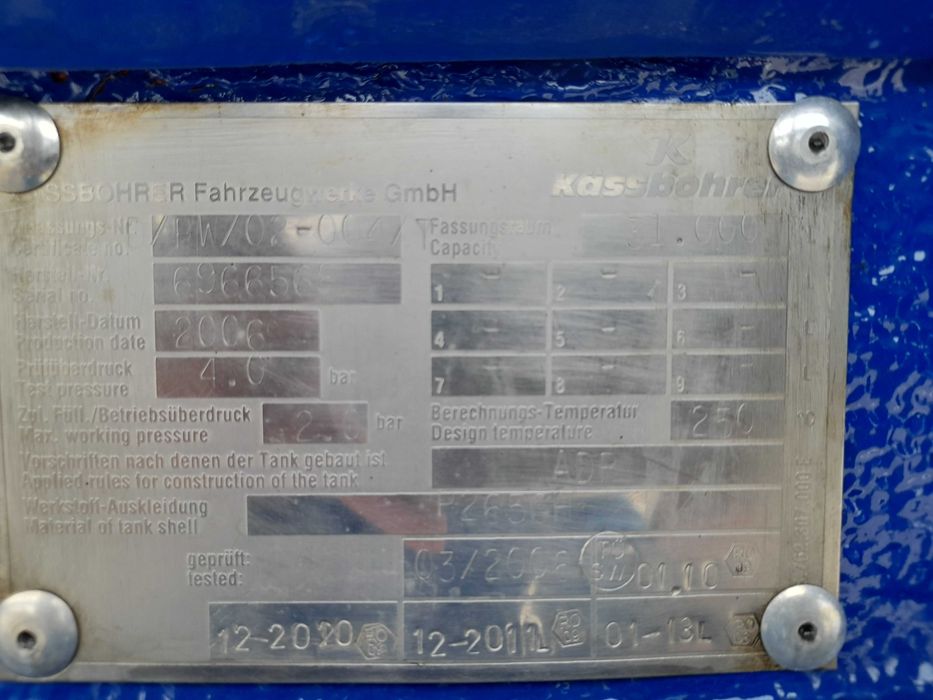 Cisterna bitum Kassbohrer