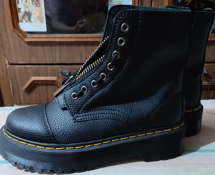 Продам осеннюю обувь