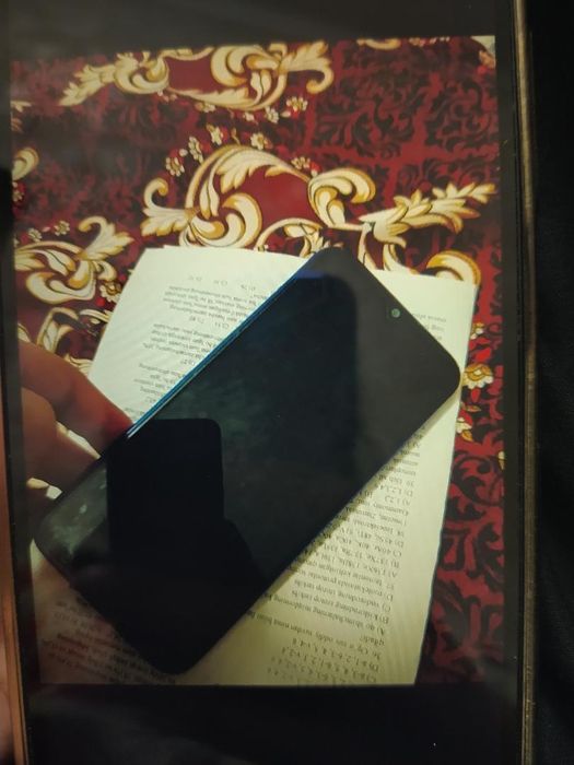 Redmi note 8 sotiladi 64 gb xotirasi