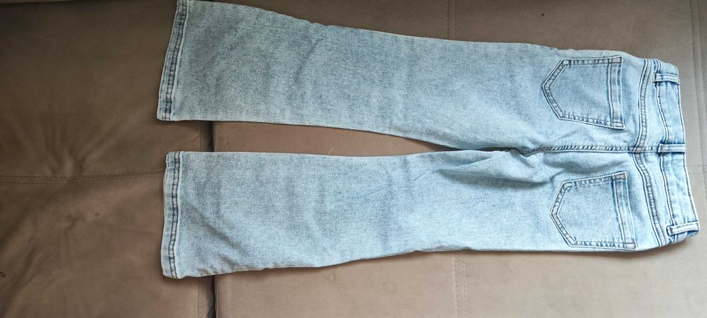 Детски дънки LC Waikiki