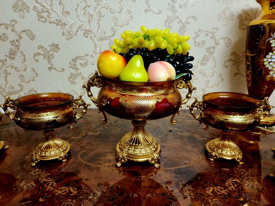 Богемия. Шикарные вазочки.  Дёшево !