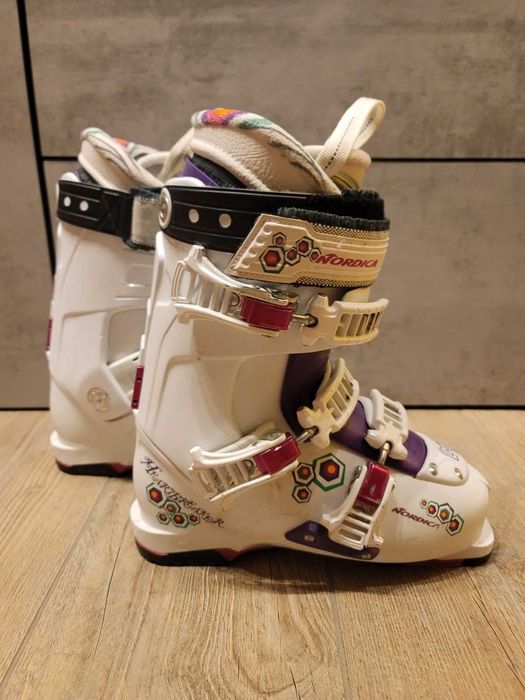 Ски обувки Nordica