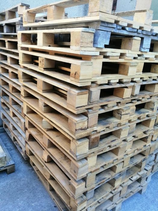 Палети и скари различни размери,