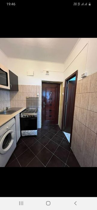 Vând garsonieră sau schimb cu apartament
