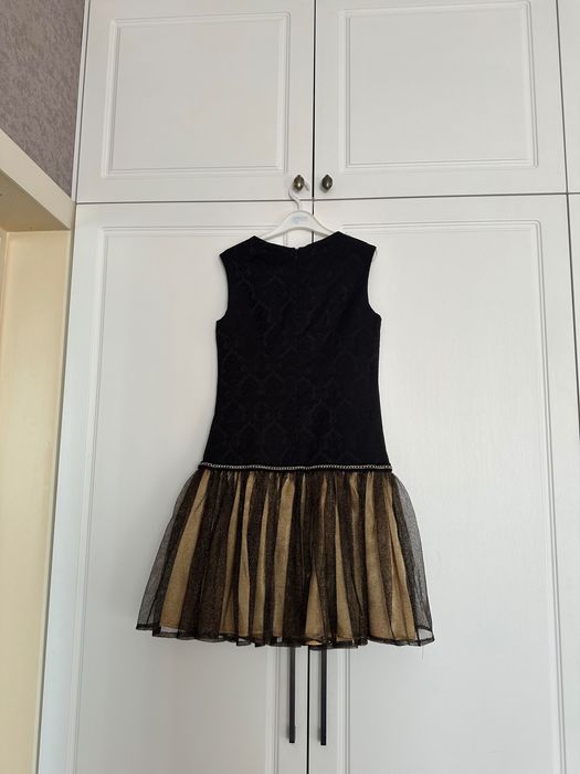 Продам коктейльное платье