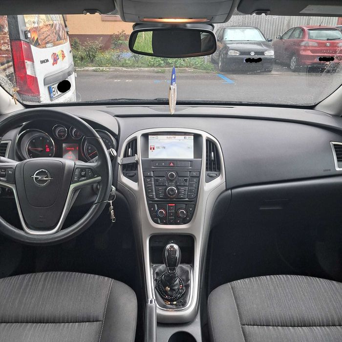 OPEL Astra 2012 — imagine 4