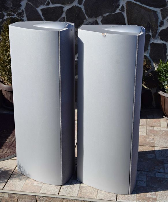 Boxe KEF Q7, boxe de podea