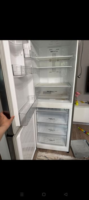 Продам холодильник