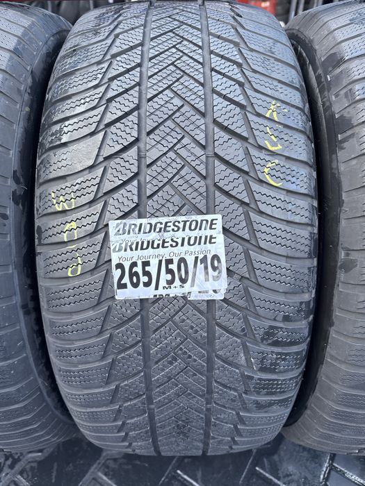 265/50/19 Bridgestone M+S RSC