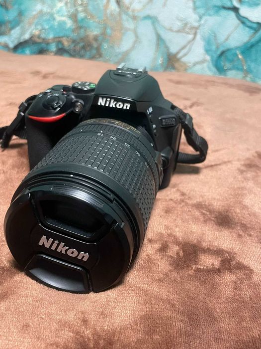 Фотоаппарат Nikon D5600 Kit + AF-S 18-140 VR черный