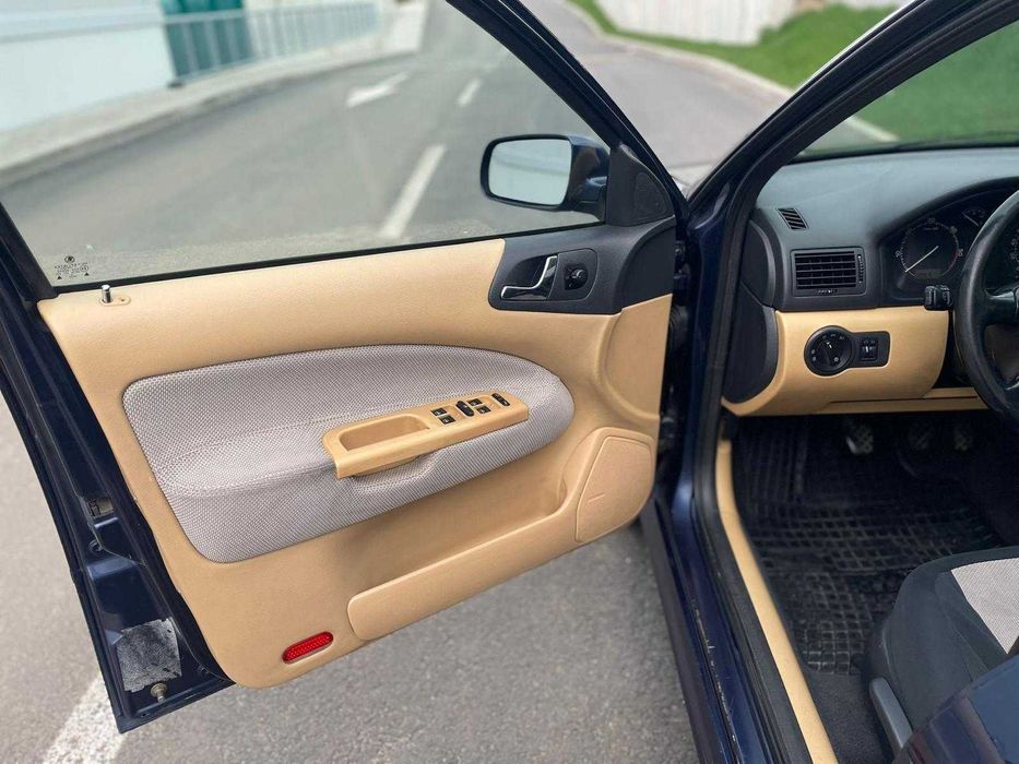 Skoda Octavia 1 break 4x4 1.9 Diesel