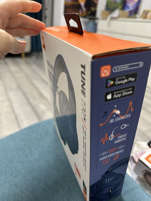 Casti JBL Tune 770 NC