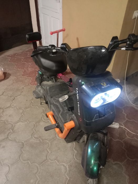 Продам электровелик срочно