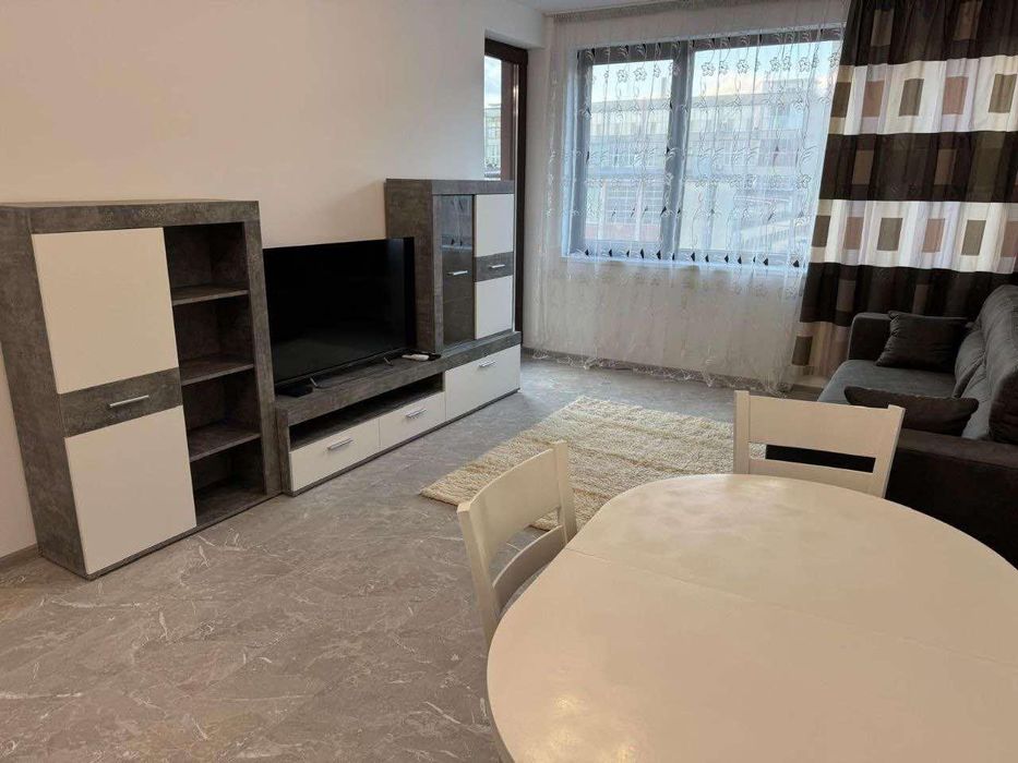 Дава се под наем Двустаен апартамент в Варна, Победа - 55 кв.м за 700 € - Снимка #2