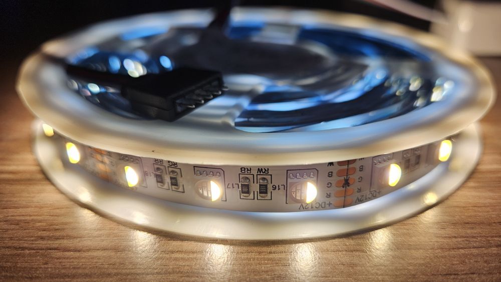 RGBWW Led лента 5 метра SMD5050