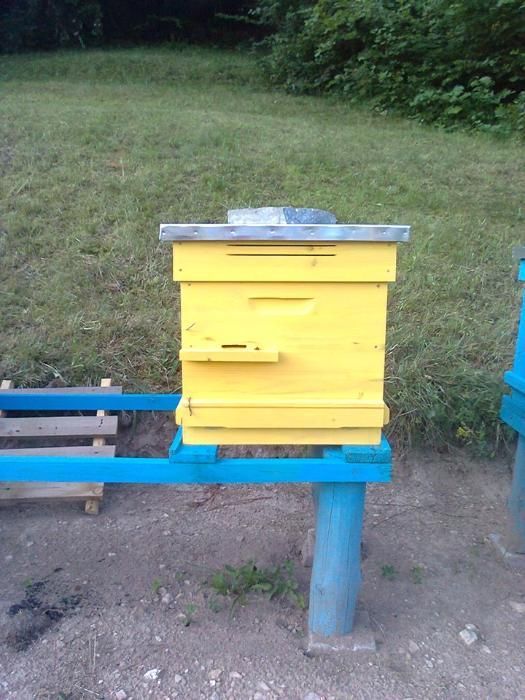 Пчеларски инвентари