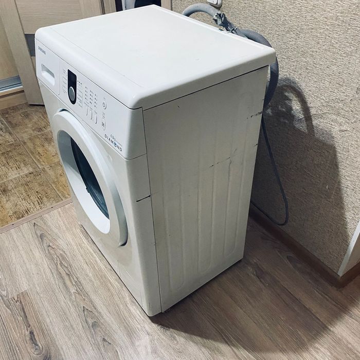 Продам стиральную машину